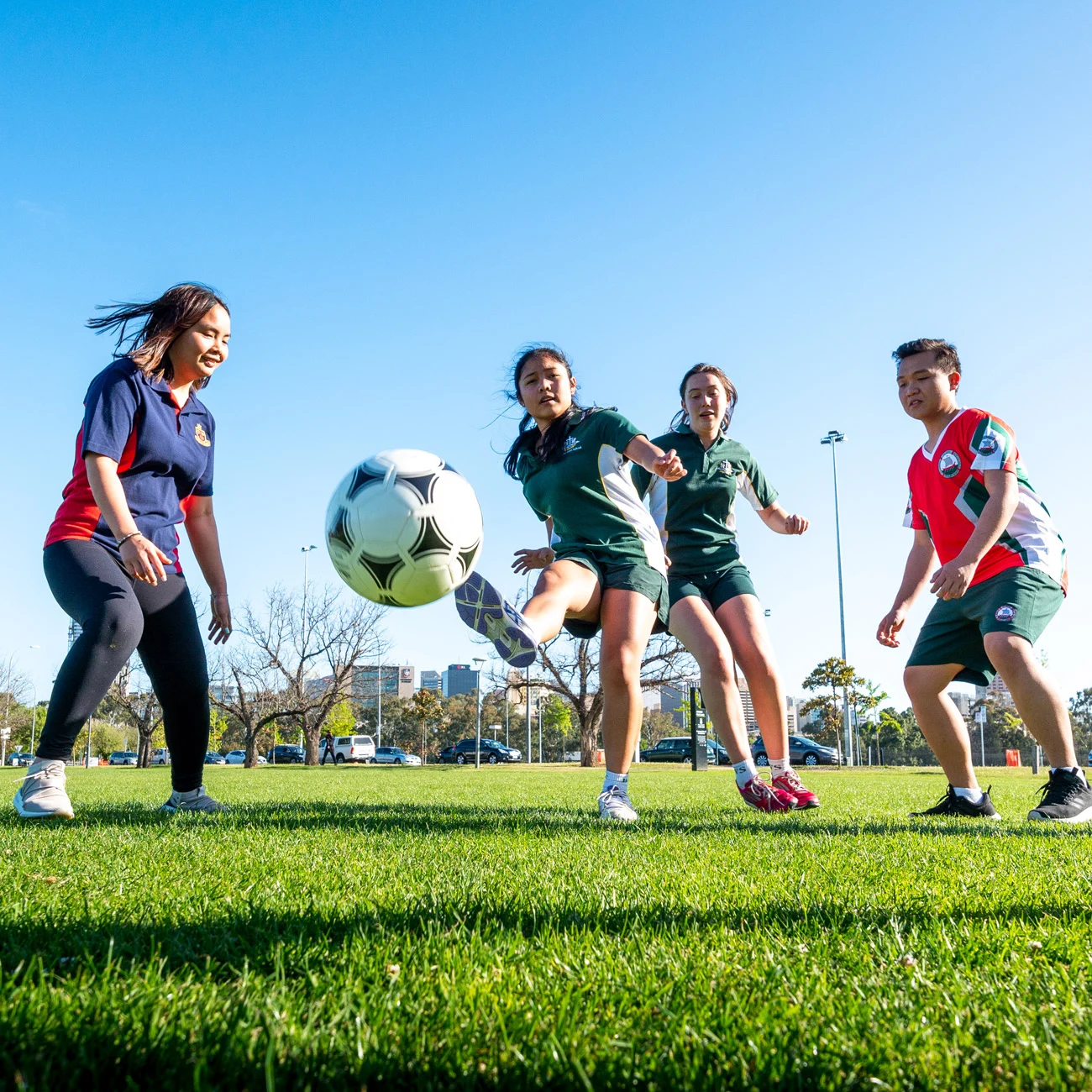定位球上的 定位球上的